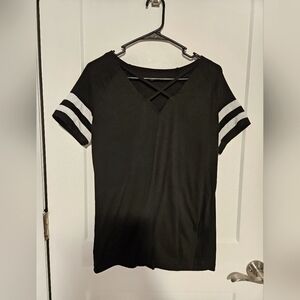 Black & White shirt w/ corset design on front near neckline - Size Medium